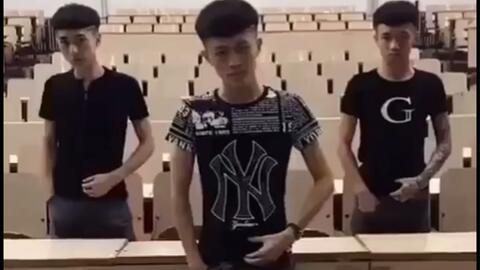 今日爆料精神小伙视频,视频爆火网络引热议 第1张 今日爆料精神小伙视频,视频爆火网络引热议 第1张